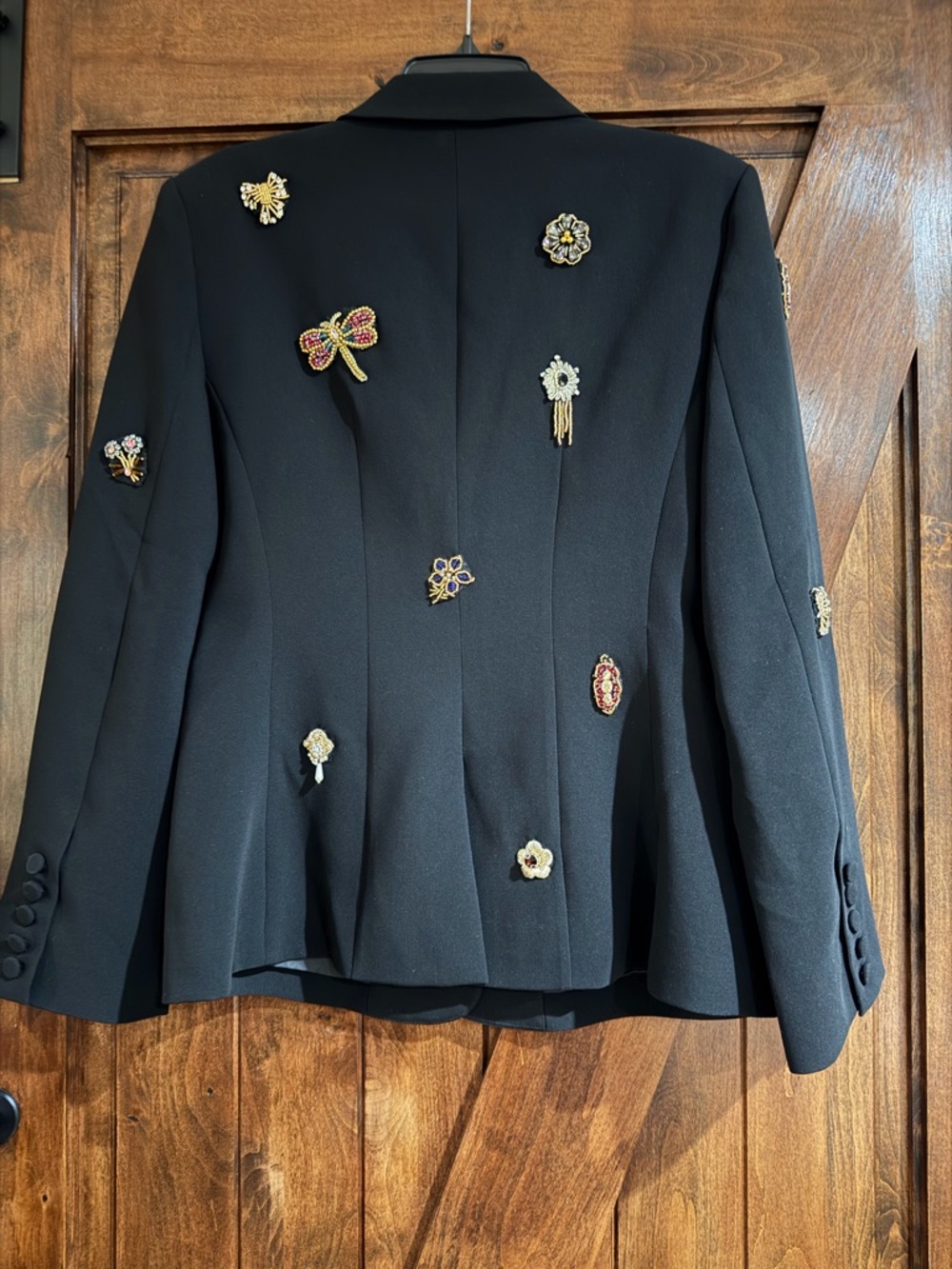 Cinq a Sept Cheyenne Brooches Blazer - Picture 13 of 13